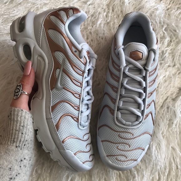 NWT Nike Air Max Plus TN - Picture 2 of 8